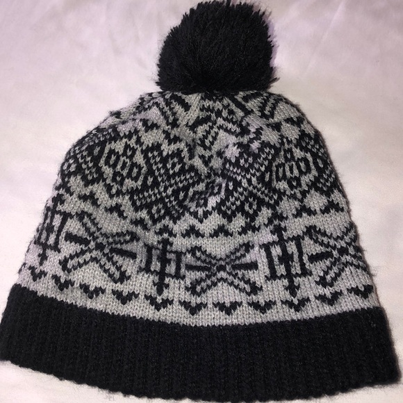 Hat - Picture 1 of 3